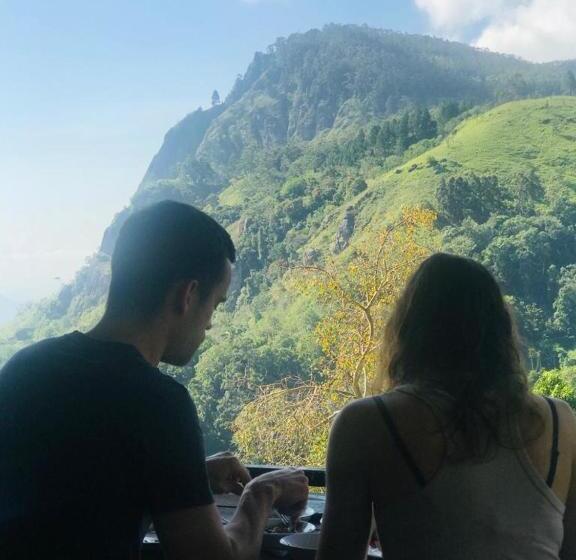 マウンテンビュースタンダードルーム, Minthu Homestay