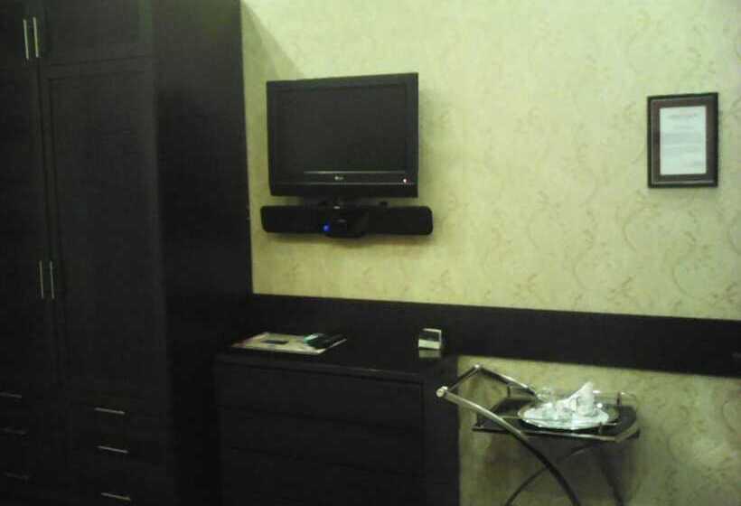 اتاق استاندارد, Alex Hotel On Marata 73
