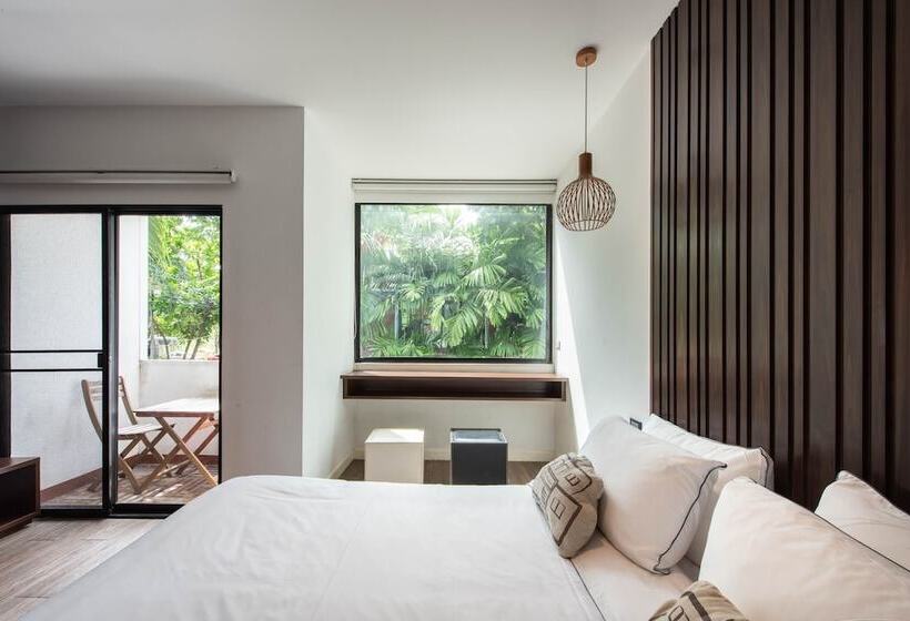 프리미엄 스튜디오, Botanic Service Room At Impact Muangthongthani   Sha Certified