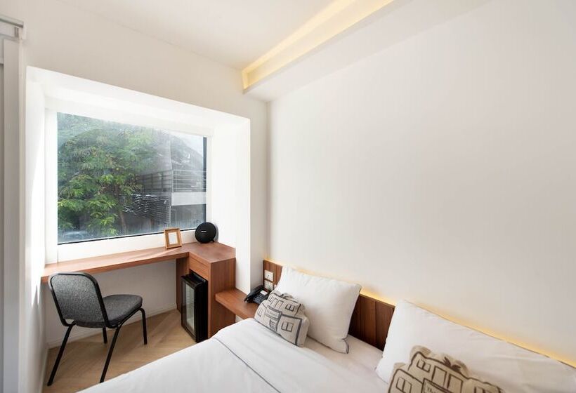 스탠다드 발코니 룸, Botanic Service Room At Impact Muangthongthani   Sha Certified