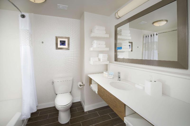 Стандартный Номер Кровать Кинг, Hampton Inn & Suites Syracuse/carrier Circle