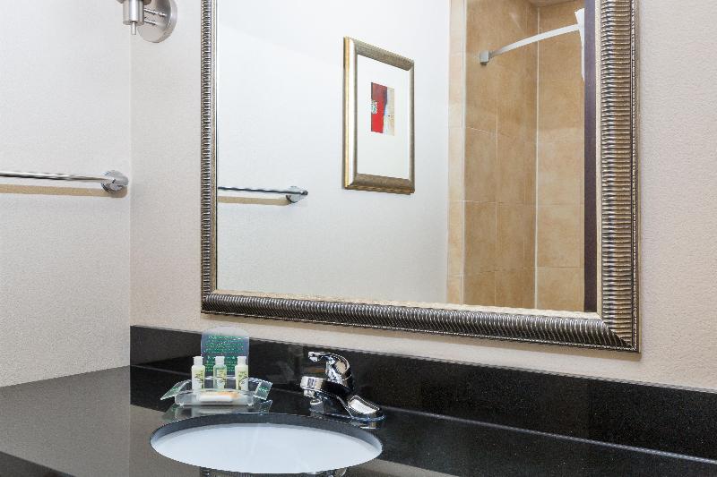 Студио Стандарт Кровать Кинг, Hampton Inn & Suites Syracuse/carrier Circle