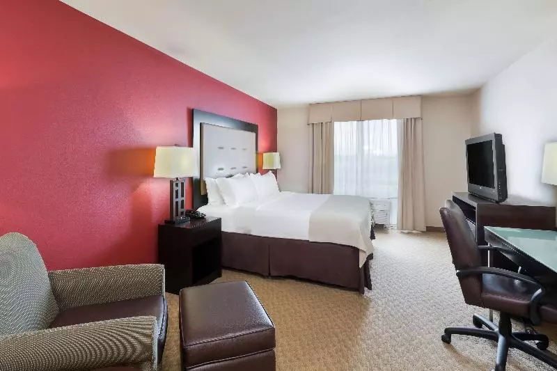 キングサイドベッドのスタンダードワンルーム, Hampton Inn & Suites Syracuse/carrier Circle