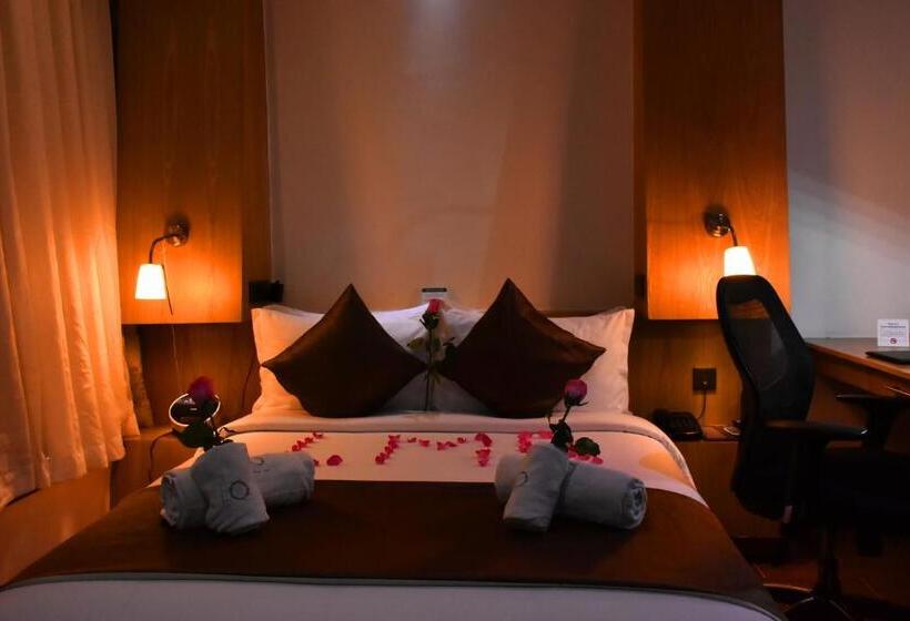 اتاق استاندارد, La Maison Royale