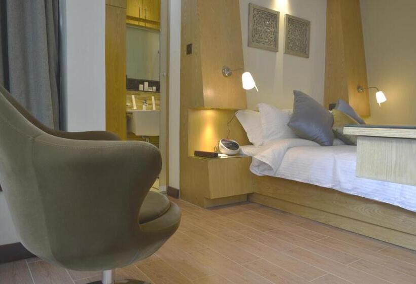 اتاق استاندارد, La Maison Royale