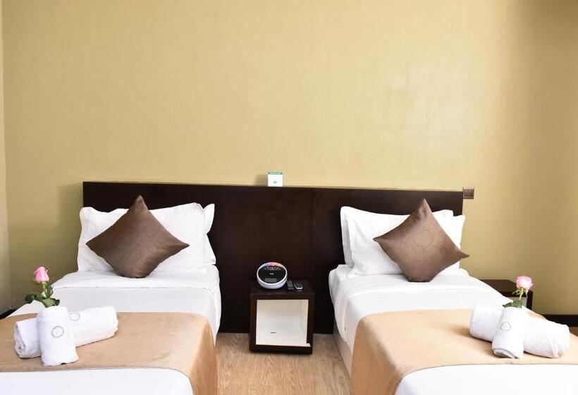 اتاق سوپریور, La Maison Royale