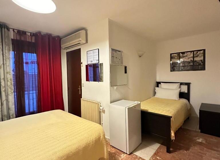 스탠다드 트리플 룸, Paris Star