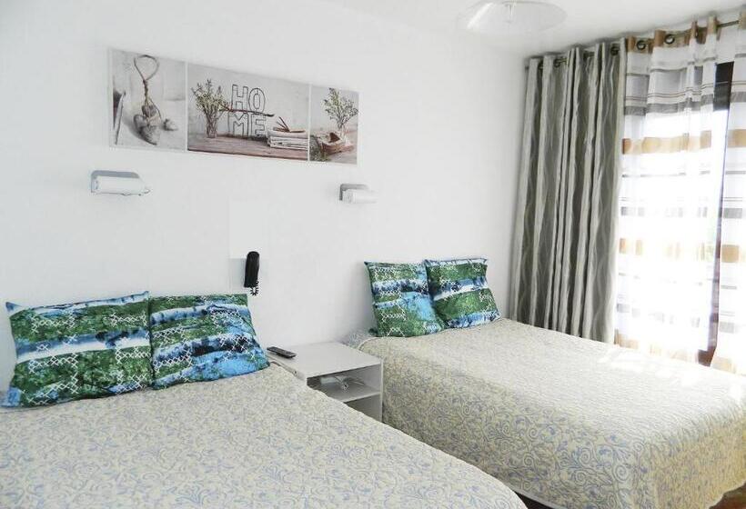 스탠다드 트리플 룸, Paris Star