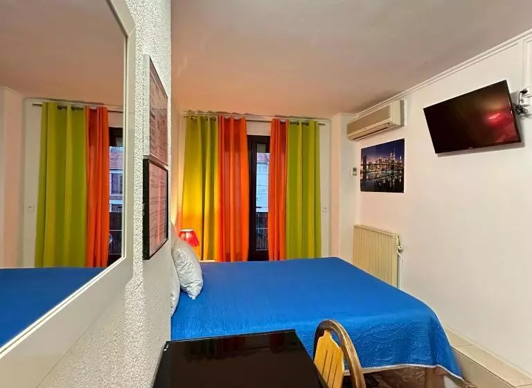 Standard Yhden Hengen Huone, Paris Star