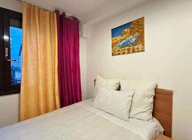 스탠다드 싱글 룸, Paris Star