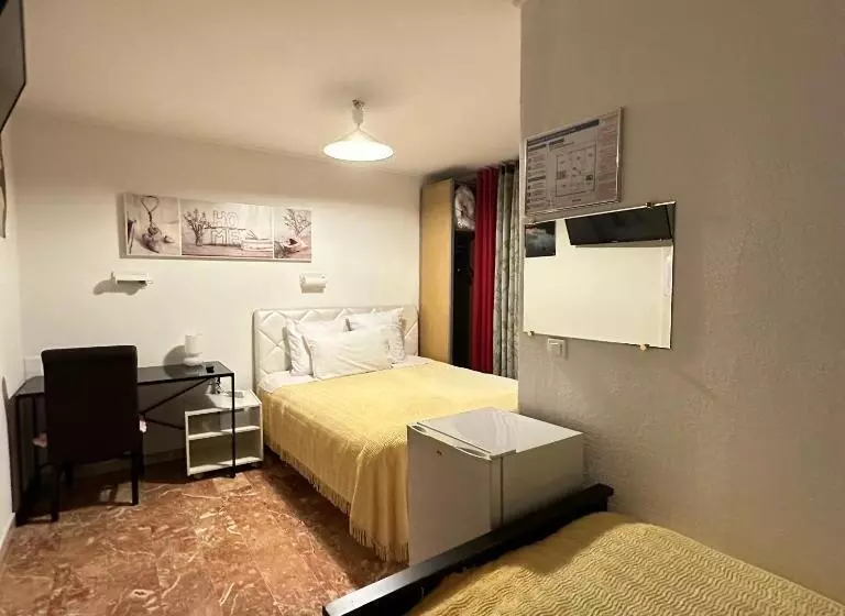 Classic-huone, Paris Star