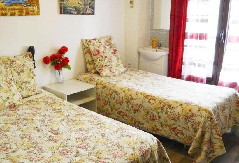 클래식 룸, Paris Star