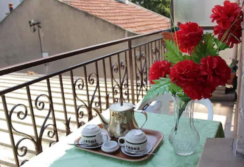 스탠다드 싱글 룸, Paris Star