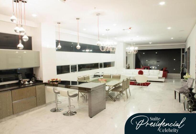 带3个卧室的公寓, Punta Diamante Premium