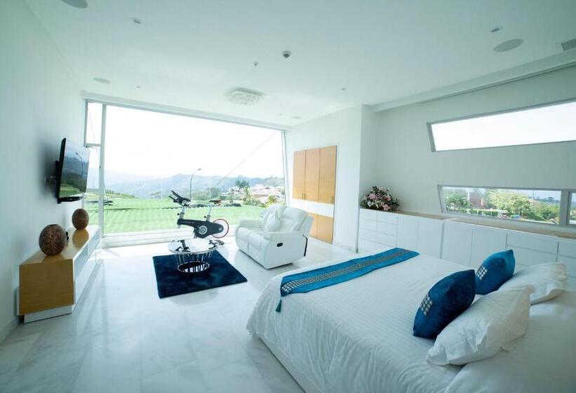 带3个卧室的公寓, Punta Diamante Premium