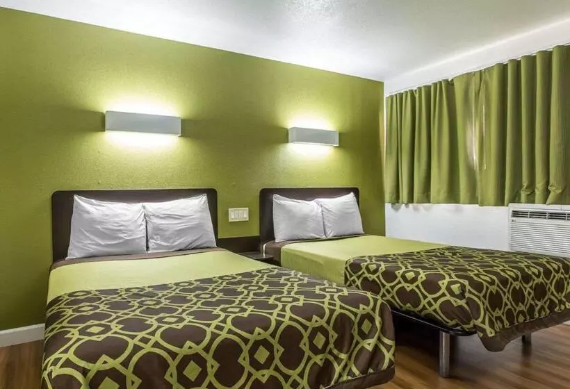２ダブルベッドのスタンダードルーム, Rodeway Inn Downtown Hanford