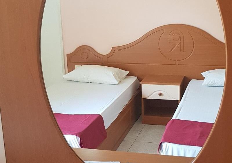 غرفة قياسية, Romantza Mare