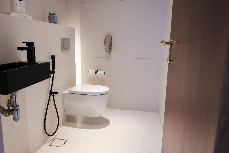 חדר סופריור, Slaviero Ingleses Convention