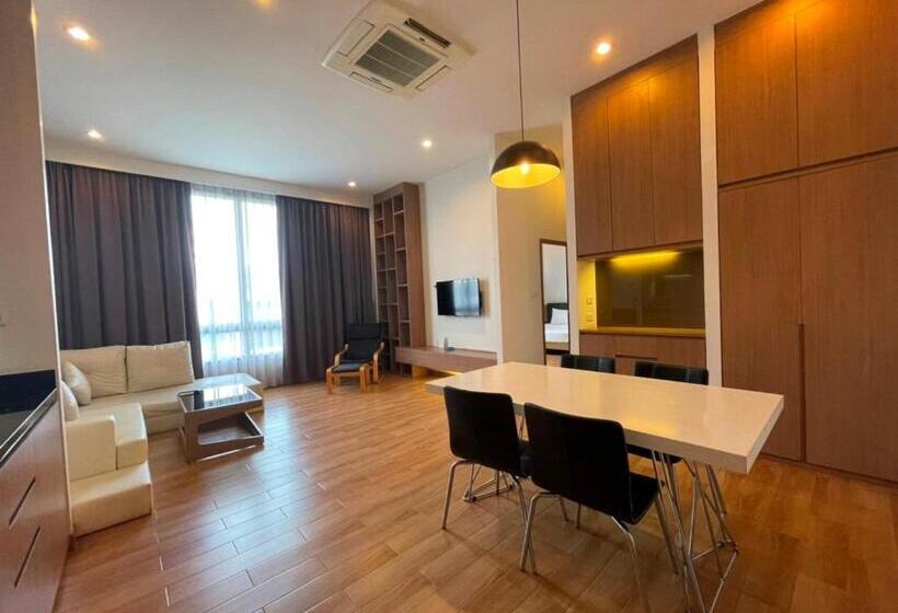 高级套房, Sriracha Orchid