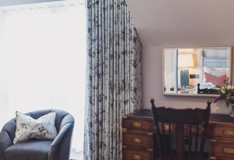 キングサイズベッドのスーペリアルーム, The Ferry House