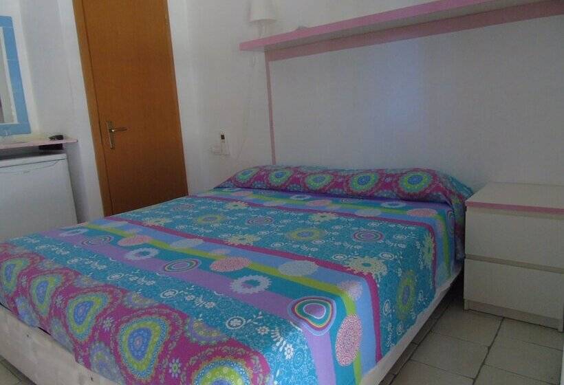 ガーデンビュースタンダードルーム, Villa Saracina