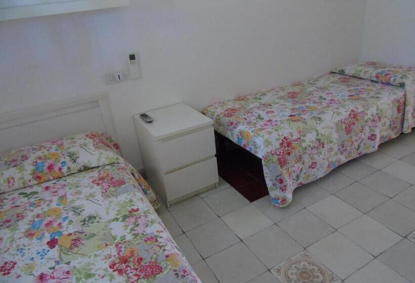 スタンダードルーム, Villa Saracina