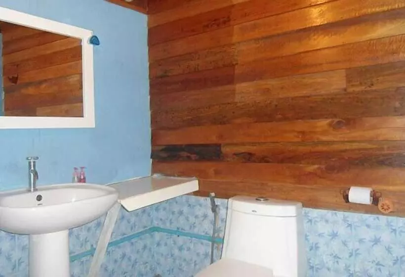 デラックスバンガロー, Zanom Sunrise Beach Resort