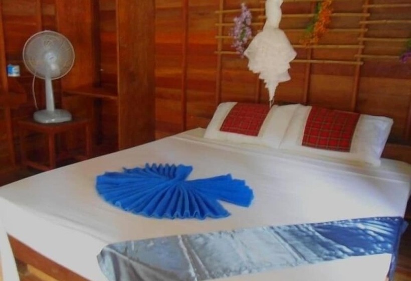 בקתה דלוקס, Zanom Sunrise Beach Resort