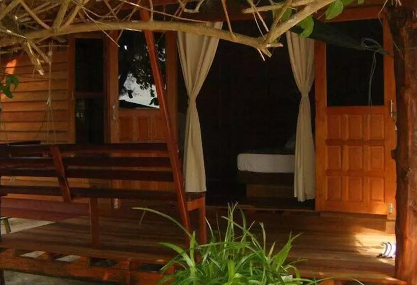 スタンダードバンガロー, Zanom Sunrise Beach Resort