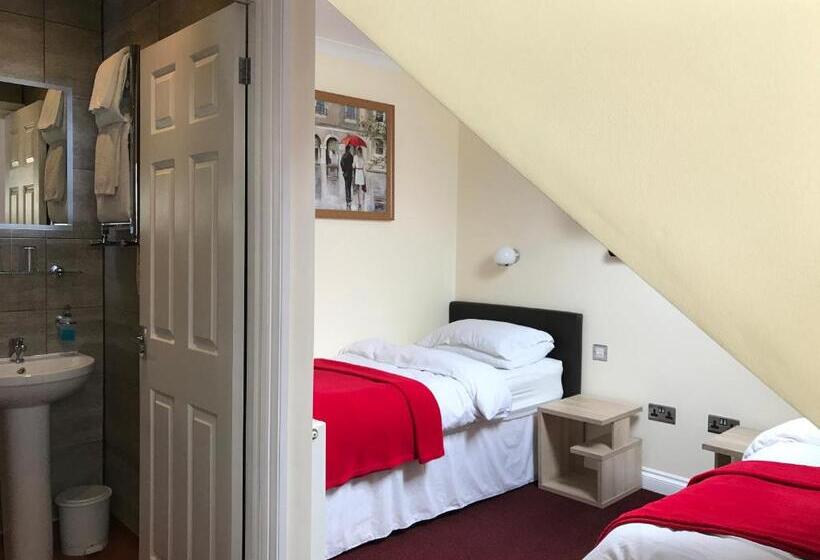 Номер Стандарт, Cassandra Guest House