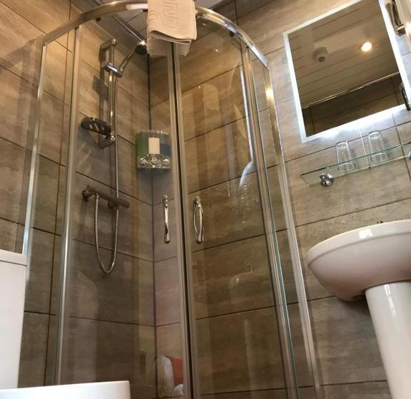 اتاق استاندارد, Cassandra Guest House