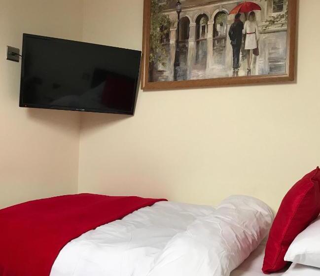 اتاق استاندارد, Cassandra Guest House