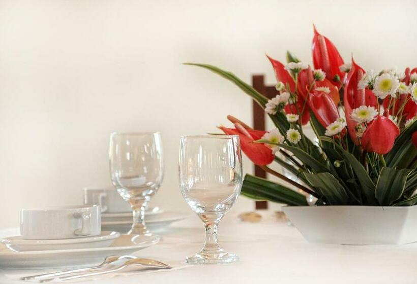 غرفة ديلوكس, Tetirah Boutique Hotel Salatiga