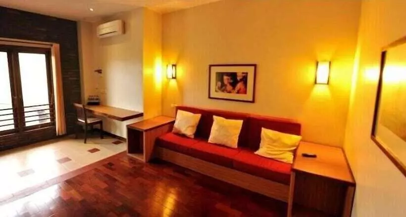 Perhehuone, Tetirah Boutique Hotel Salatiga