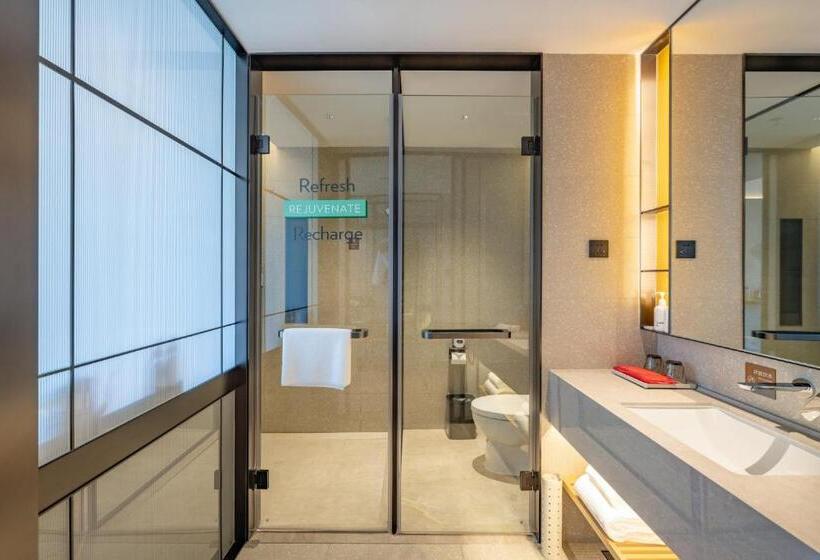 غرفه قياسية مطلة على القناة, Even Suzhou Grand Canal, An Ihg