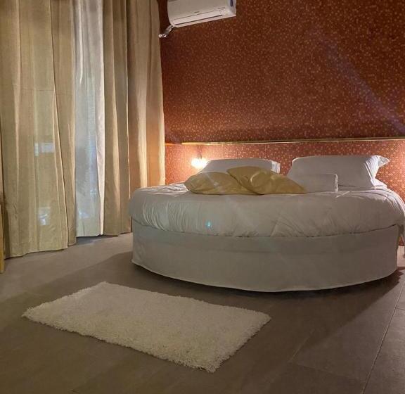 스탠다드 자쿠지 룸, Villa Conti