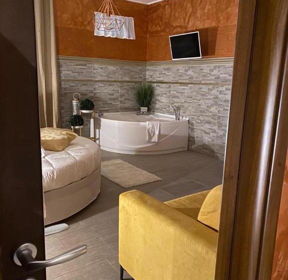 스탠다드 자쿠지 룸, Villa Conti