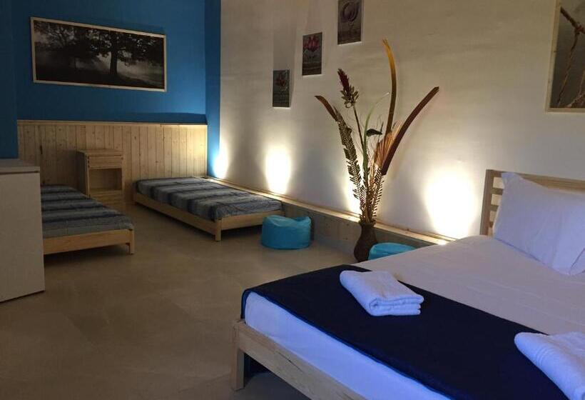 패밀리 룸 가든 전망, Villa Conti