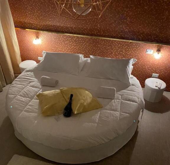 스탠다드 자쿠지 룸, Villa Conti