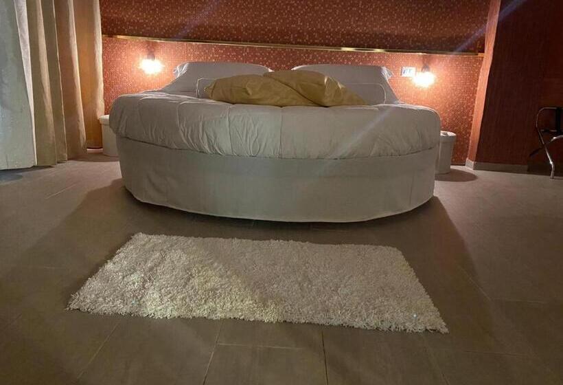 스탠다드 자쿠지 룸, Villa Conti