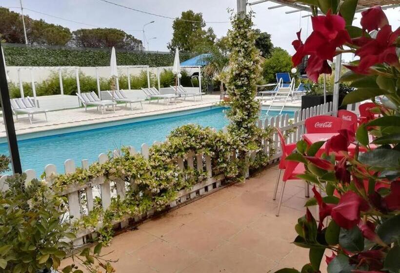 패밀리 룸 가든 전망, Villa Conti