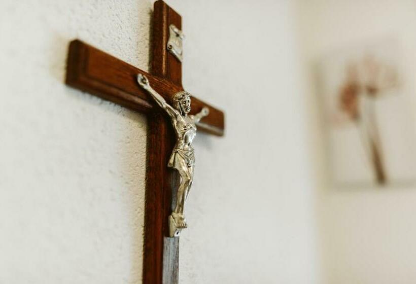 اتاق استاندارد, Medjugorje Irish Centre