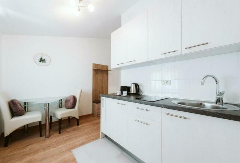 اتاق استاندارد, Medjugorje Irish Centre