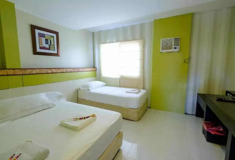 اتاق استاندارد سه تخته با چشم‌انداز, Anika Island Resort