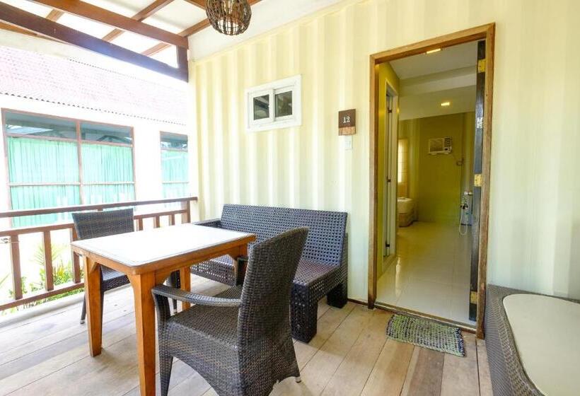 اتاق استاندارد سه تخته با چشمانداز, Anika Island Resort