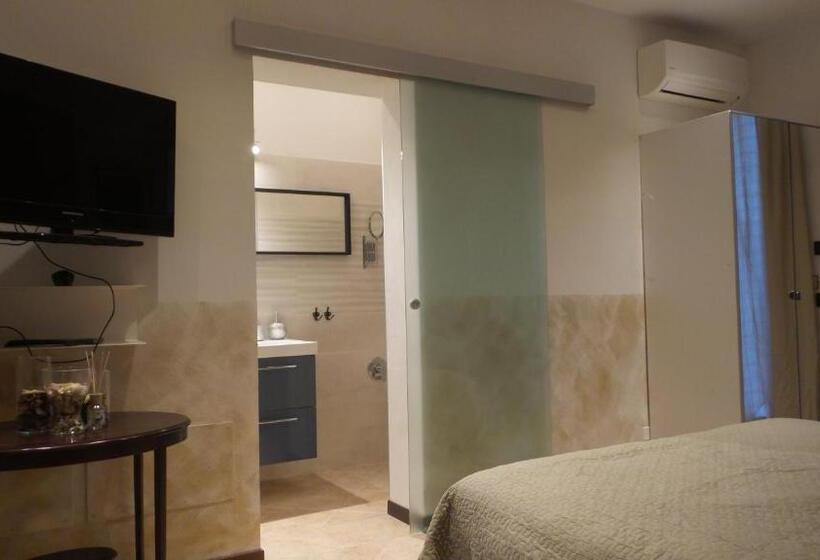 سوییت جونیور, B&b Garda 4u