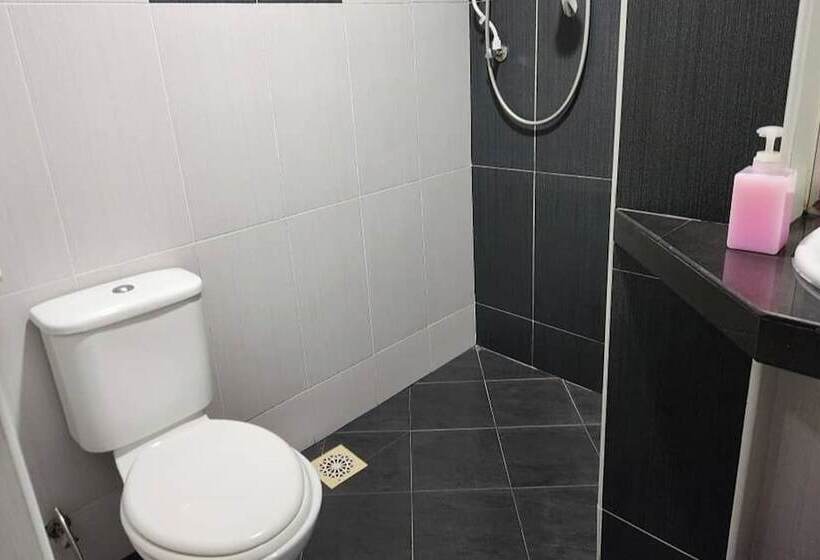 수피리어 룸, Alam Indi