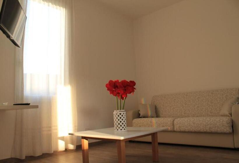 스위트, Residence Altair Serra Degli Alimini