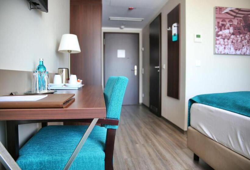 스탠다드 룸, Bomonti Nürnberg West