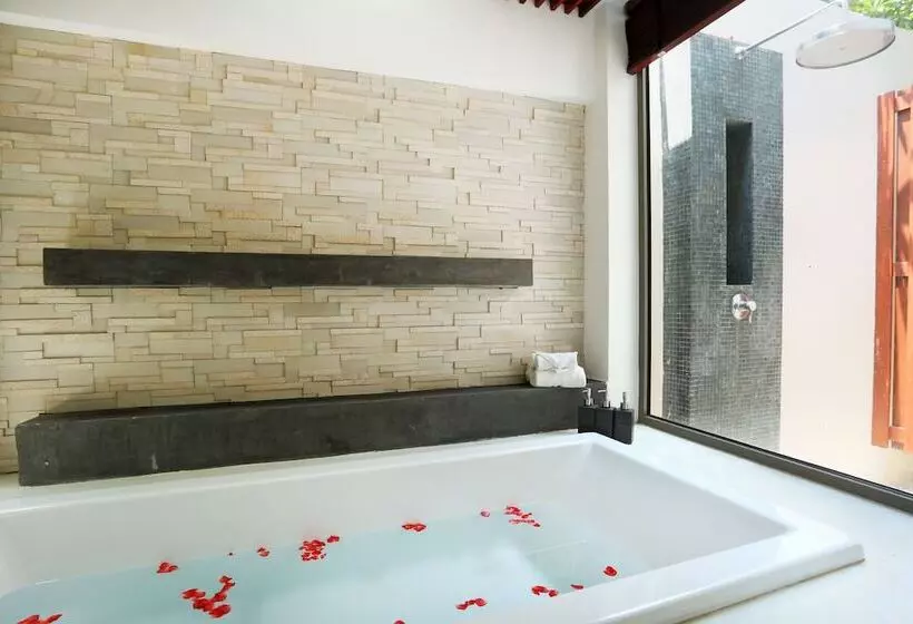 スリーベッドルーム　ヴィラ, Dream Phuket Hotel & Spa